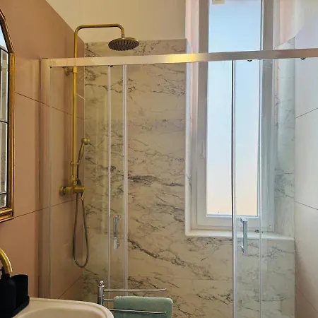 Heritage House Center -entire Apartment- Appartement *