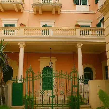 Heritage House Center -entire Apartment- Pescara