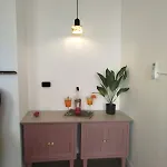 Heritage House Center -entire Apartment- *
