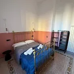Heritage House Center -entire Apartment- *