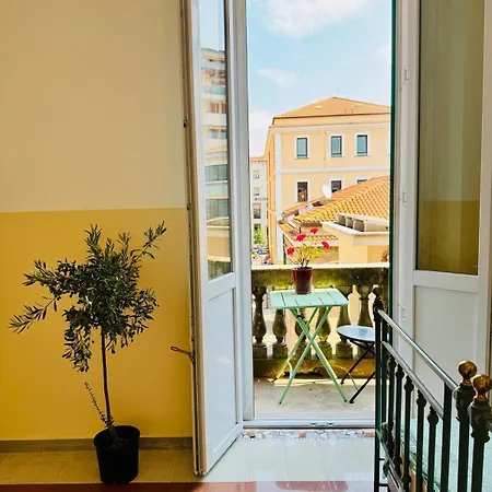 Heritage House Center -entire Apartment- *