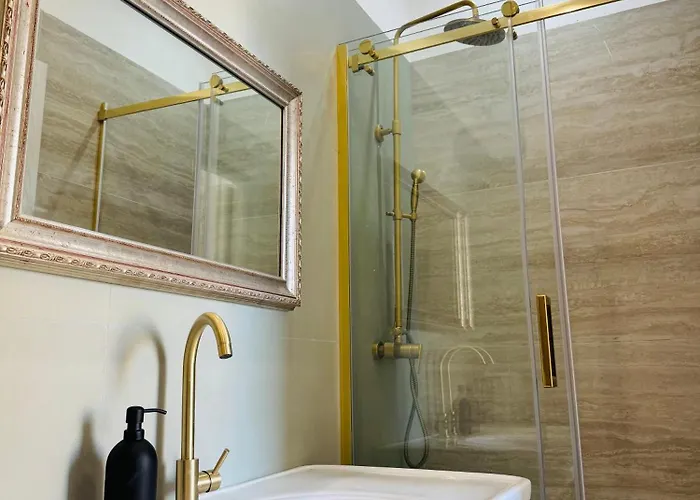 Heritage House Center -entire Apartment- * Pescara