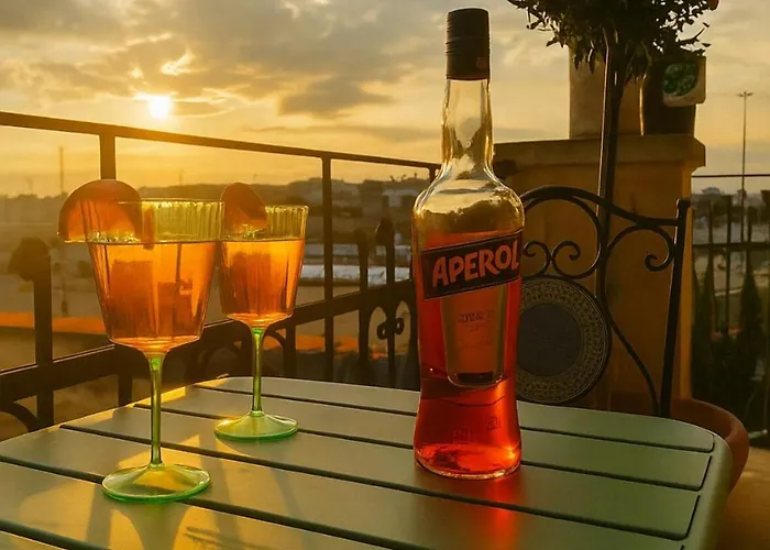 Heritage House Center -entire Apartment- Διαμέρισμα *