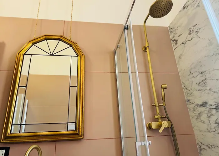 Heritage House Center -entire Apartment- Pescara