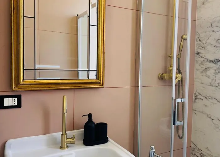 Heritage House Center -entire Apartment-